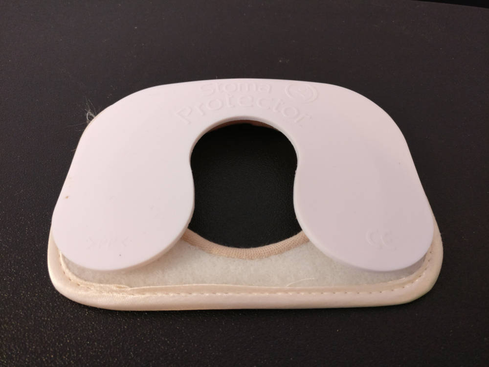 StomaProtector keyhole plate
